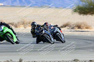 media/Jan-08-2022-SoCal Trackdays (Sat) [[1ec2777125]]/Turn 4 (1145am)/